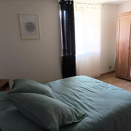 Chez Marie Et Fred Apartman